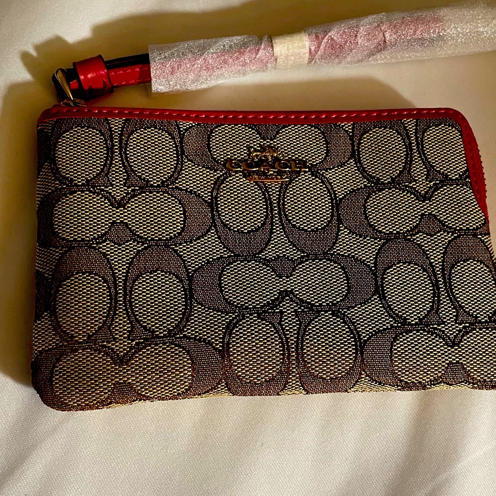 BRAND NEW | COACH Signature C Double Zip Wristlet with Black Trim